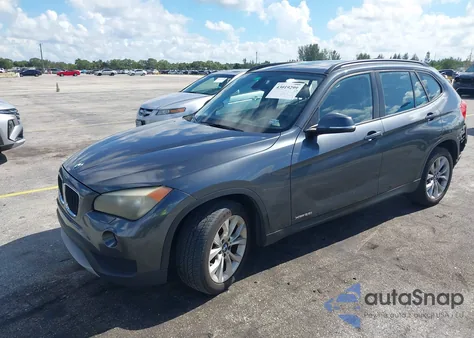 2014 BMW X1 xDrive28I z USA, uszkodzony, nr VIN WBAVL1C57EVY18410
